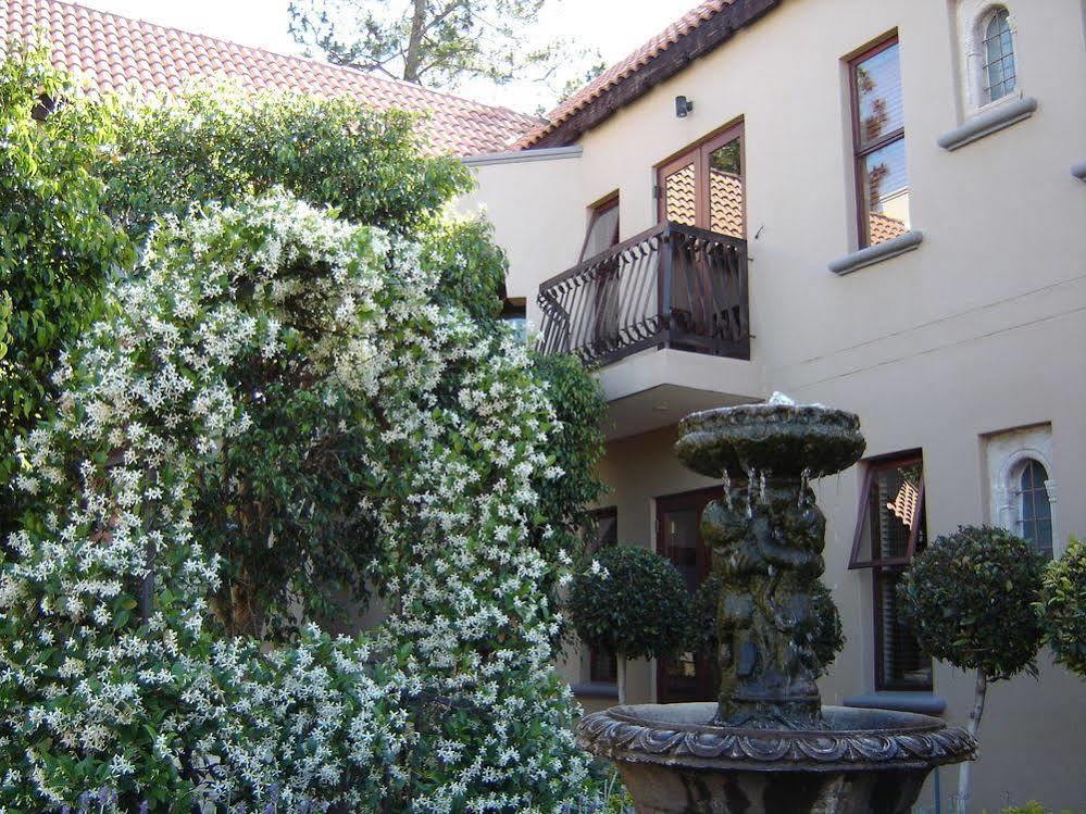Bohemian Guesthouse - Pretoria-Noord Exterior foto