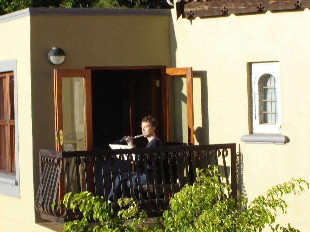 Bohemian Guesthouse - Pretoria-Noord Exterior foto