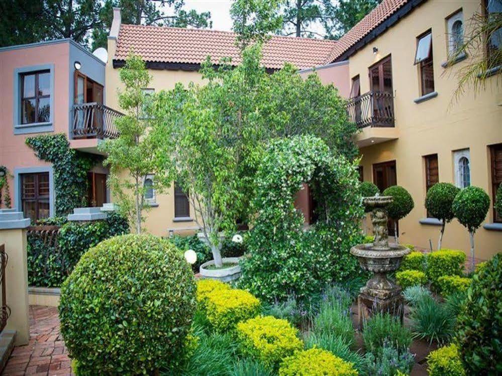 Bohemian Guesthouse - Pretoria-Noord Exterior foto