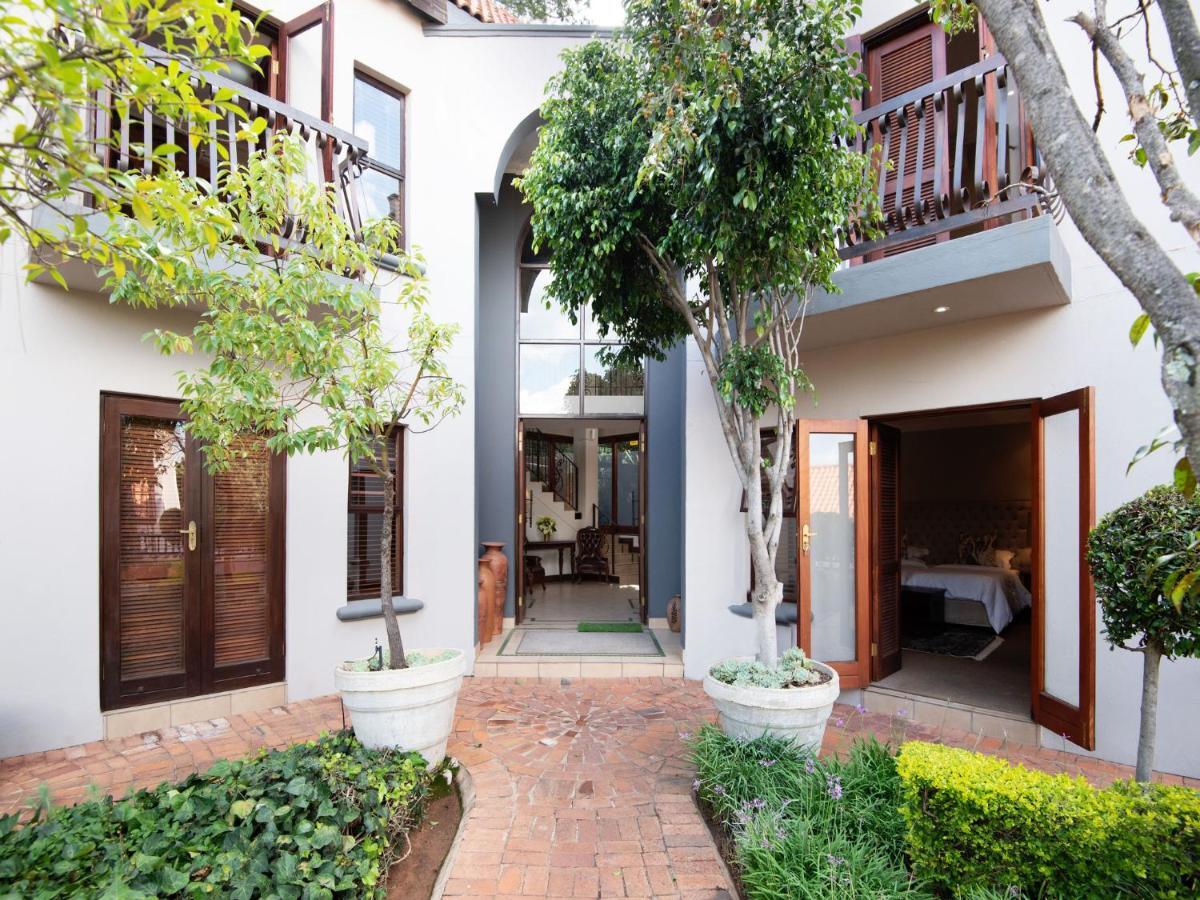 Bohemian Guesthouse - Pretoria-Noord Exterior foto