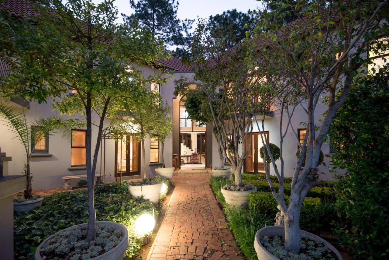 Bohemian Guesthouse - Pretoria-Noord Exterior foto